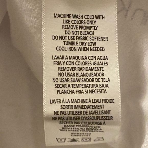 🆕 Calvin Klein Performance Multi Colour Logo Slight Crop Waisted Tee - Picture 7 of 7